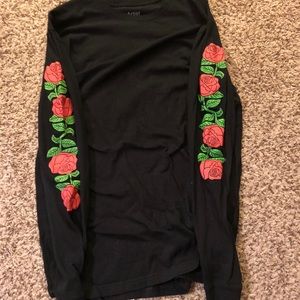 Long-Sleeve Roses T-Shirt